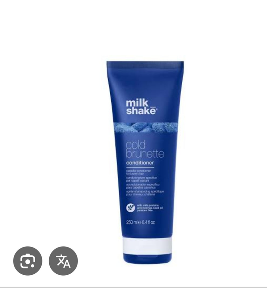 Cool brunette  conditioner